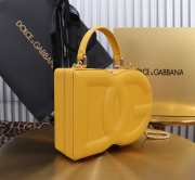 Uubags | Dolce & Gabbana Logo Box bag in yellow 20x15x6.5cm - 4