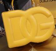 Uubags | Dolce & Gabbana Logo Box bag in yellow 20x15x6.5cm - 6