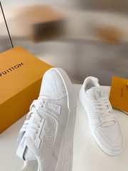 Uubags | Louis Vuitton 1ABFBE LV Trainer Sneaker In White - 4