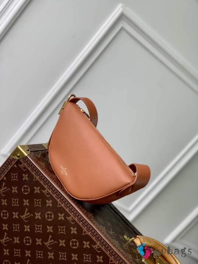 Uubags | Louis Vuitton M11429 Low Key Bumbag In Cognac 28x13x5.5cm - 1