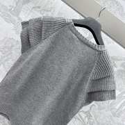 Uubags | Dior Short-Sleeved Sweater Grey Cashmere Knit with Signat - 2