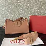 Uubags | Valentino Garavani VLogo leather shoulder bag in rose cannelle grainy calfskin 24x14.5x8cm - 3