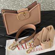 Uubags | Valentino Garavani VLogo leather shoulder bag in rose cannelle grainy calfskin 24x14.5x8cm - 2