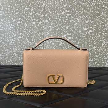 Uubags | Valentino Garavani wallet with VLogo chain in rose cannelle 19x4x10.5cm