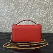 Uubags | Valentino Garavani wallet with VLogo chain in red 19x4x10.5cm - 6