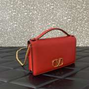 Uubags | Valentino Garavani wallet with VLogo chain in red 19x4x10.5cm - 5