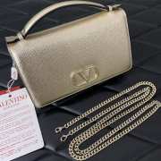 Uubags | Valentino Garavani wallet with VLogo gold chain in metallic 19x4x10.5cm - 6