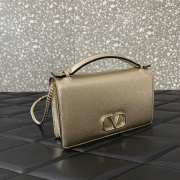 Uubags | Valentino Garavani wallet with VLogo gold chain in metallic 19x4x10.5cm - 4