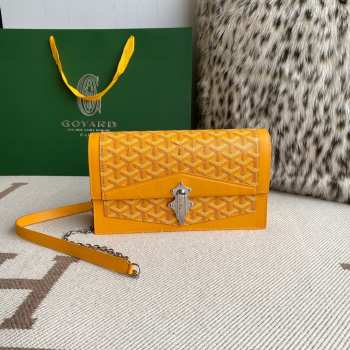 Uubags | Goyard Duchess Marie-Caroline bag in yellow 15x6.5x25cm