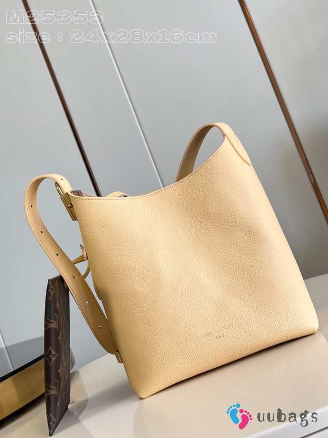 Uubags | Louis Vuitton M25354 Low Key Hobo PM Bag In Urban Yellow 24x28x16cm - 1