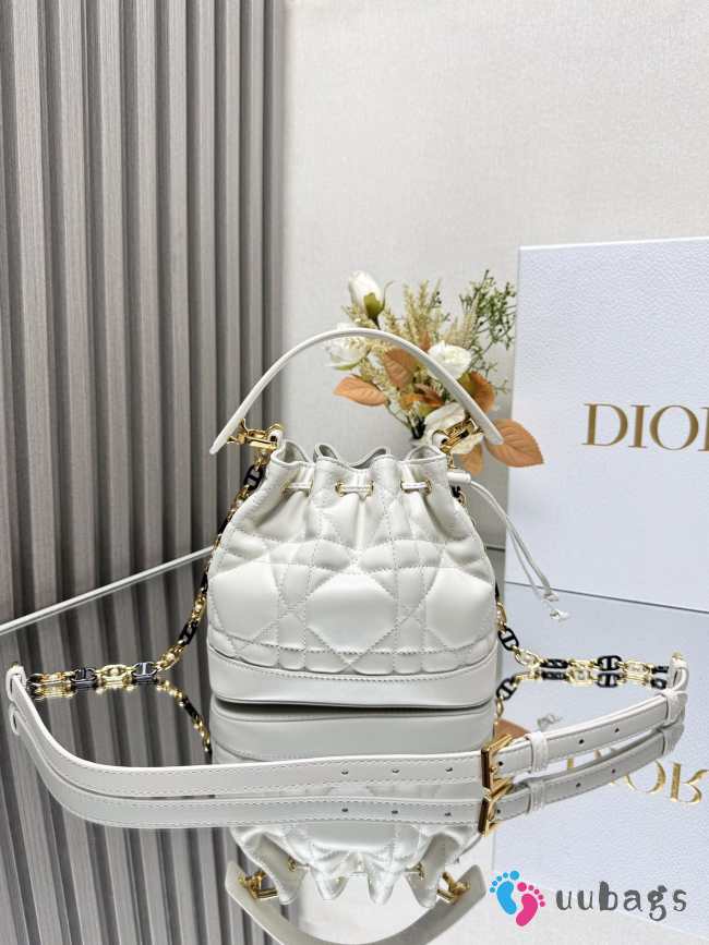 Uubags | Dioriviera Small Dior Jolie Bucket Bag White Macrocannage Calfskin 17x16x10.5cm - 1