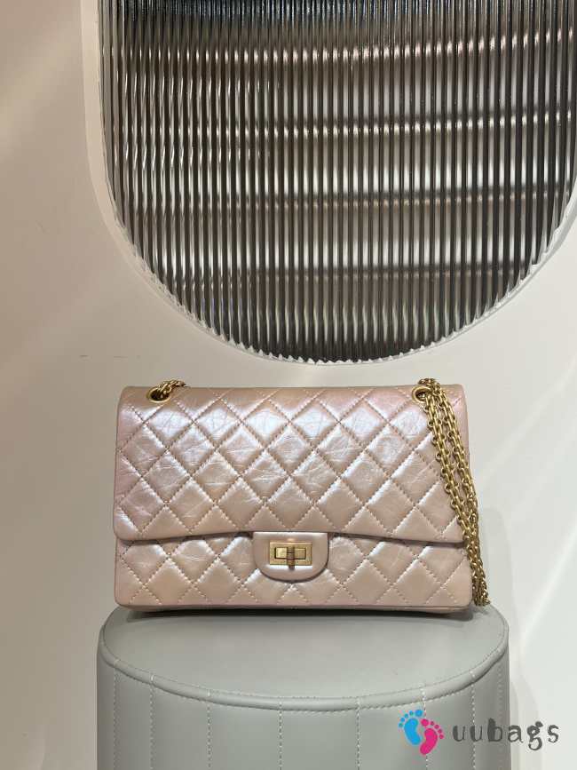 Uubags | Chanel Large 2.55 Light Pink Handbag Metallic Calfskin & Gold-Tone Metal 19.5x28x7.5cm - 1