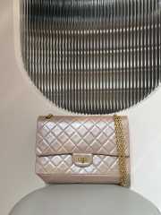 Uubags | Chanel Large 2.55 Light Pink Handbag Metallic Calfskin & Gold-Tone Metal 19.5x28x7.5cm - 6