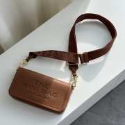 Uubags | Marc Jacobs the leather mini bag in argan oil 20x5x12cm - 3