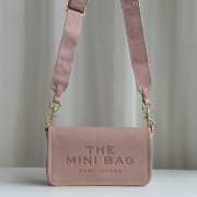 Uubags | Marc Jacobs the leather mini bag in rose 20x5x12cm - 4