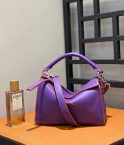 Uubags | Loewe Mini Puzzle Bag in Purple Classic Calfskin 24x10x14cm - 1