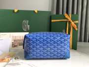 Uubags | Goyard Bowling 25 toiletry bag in blue 13x12x24cm - 1