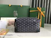 Uubags | Goyard Bowling 25 toiletry bag in navy blue 13x12x24cm - 1