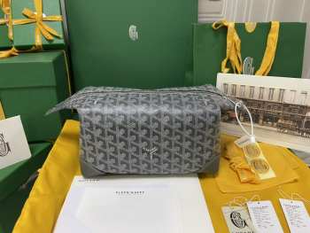 Uubags | Goyard Bowling 25 toiletry bag in grey 13x12x24cm