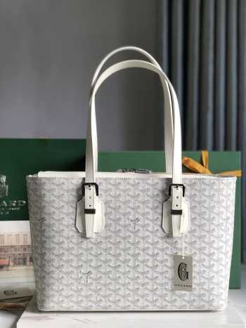 Uubags | Goyard Green Goyardine Okinawa Tote Bag In White 35.5x24.5x10cm