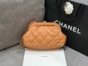 Uubags | Chanel Clutch Lambskin & Gold Plated Metal coral color 16x24x8cm - 1