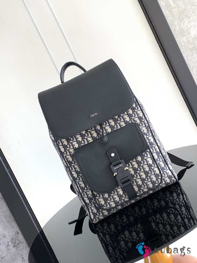 Uubags | Saddle Backpack with Flap Beige and Black Dior Oblique Jacquard with Black Grained Calfskin - 1