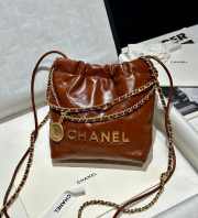 Uubags | Chanel Small Bag 22 Shiny Calfskin & Gold Metal Brown 19x20x6cm - 2