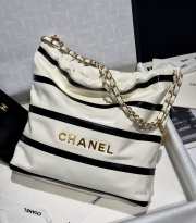 Uubags | Chanel 22 Mini Bag Shiny Calfskin & Gold Metallic In White and black 20x19x6cm - 6