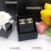 Uubags | Chanel gold pearl earrings  - 6