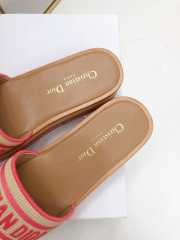 Uubags | Dioriviera Dway Platform Slide Natural Raffia and Candy Pink Embroidered Cotton 4.5cm - 4