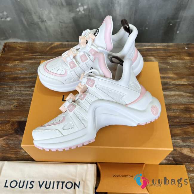 Uubags | Louis Vuitton 1A43L1 Archlight Sneaker In Pink Pastel - 1