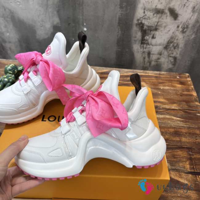 Uubags | Louis Vuitton 1A43L1 Archlight Sneaker In Pink/White - 1