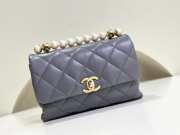 Uubags | Chanel Mini Flap Bag With Handle Shiny Lambskin, Faux Pearls & Gold Metallic Grey 13x19x7cm - 1