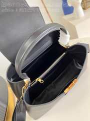 Uubags | Louis Vuitton M24607 Capucines GM Souple Bag In Black 38x23x16cm - 2