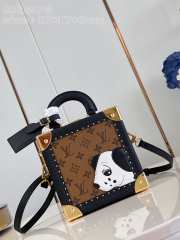 Uubags | Louis Vuitton M11206 Dalmatien mini square trunk box bag cartoon dog motif on front 17x17x8cm - 1