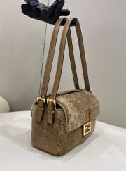 Uubags | Fendi Baguette Multi Sheep Skin Bag in Beige 27x20x10cm - 2