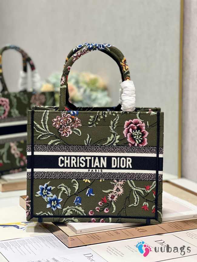 Uubags | Dior Large Book Tote Green Multicolor Bag 26.5x21x14cm  - 1