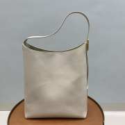 Uubags | Louis Vuitton M25022 Low Key Hobo MM Bag In White 31x35x18cm - 5