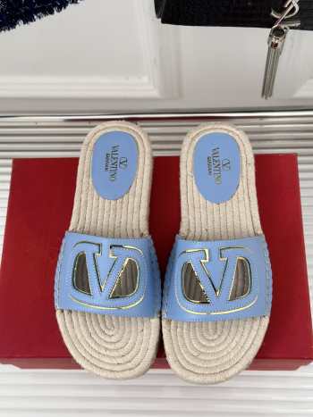 Uubags | Valentino VLogo cut-out slipper in blue