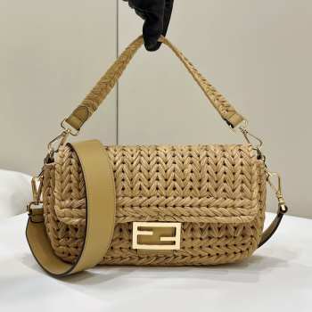 Uubags | Baguette sand leather and interlaced fibre bag 15x6x27cm