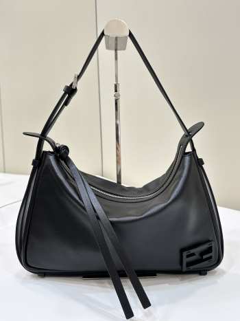 Uubags | Fendi Simply black leather bag 33x5x20cm