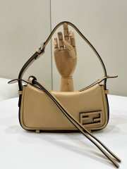 Uubags | Fendi Simply beige leather bag 13x4.5x22cm - 1