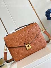 Uubags | Louis Vuitton M41487 Pochette Métis Bag In Cognac 25x19x7cm - 1