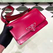 Uubags | Prada Triangle logo shoulder bag in pink 24x15x6cm - 2