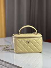 Uubags | Chanel Vanity Top Handle Rectangular Lambskin Yellow Champage Hardware 17cm - 1