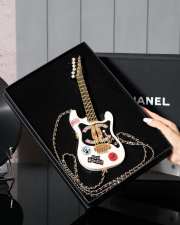 Uubags | Chanel Guitar Minaudiere Resin, Diamanté, Imitation Pearl & Gold-Tone Metal 10x28x3,5cm - 3