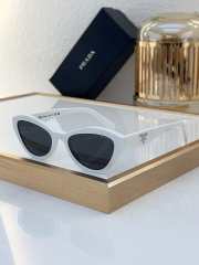 Uubags | Prada PR A02SF sunglasses - 4