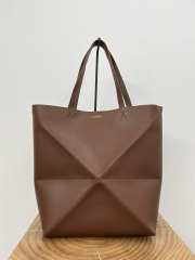 Uubags | Loewe Puzzle Fold large tote bag in dark brown shiny calfskin 42x41x18cm - 1