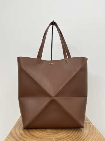 Uubags | Loewe Puzzle Fold large tote bag in dark brown shiny calfskin 42x41x18cm