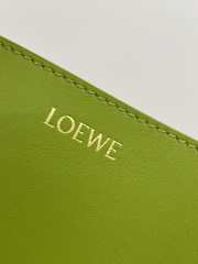 Uubags | Loewe Puzzle Fold large tote bag in meadow green shiny calfskin 42x41x18cm - 6